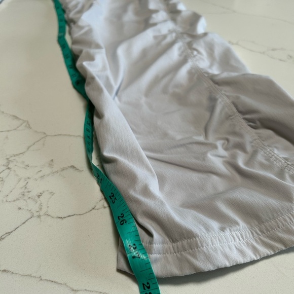 Lululemon Dance Studio Fully Lined - Picture 4 of 13